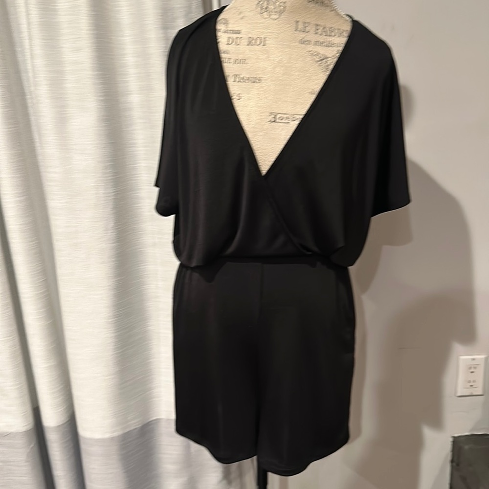 Leota short jumper